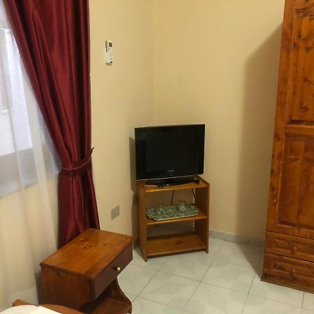 Villa Pepeto Durres Albania Bagian luar foto