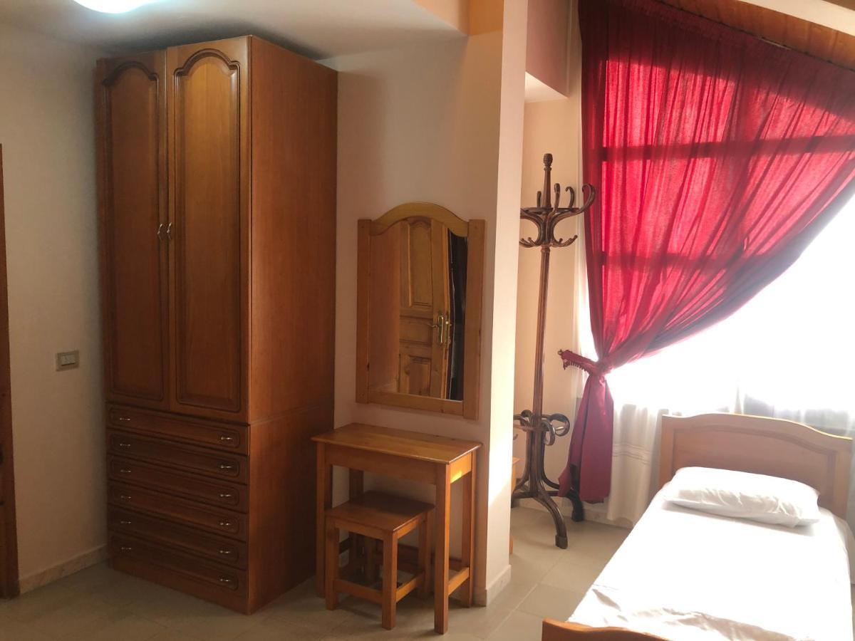 Villa Pepeto Durres Albania Bagian luar foto