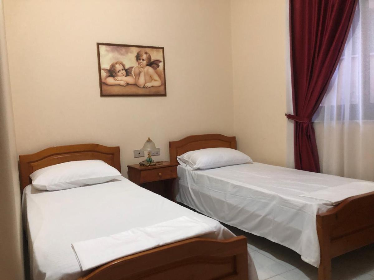 Villa Pepeto Durres Albania Bagian luar foto