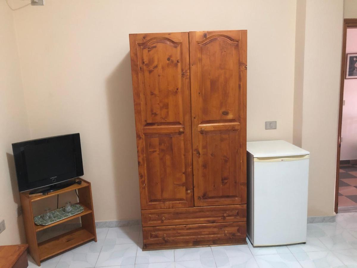 Villa Pepeto Durres Albania Bagian luar foto