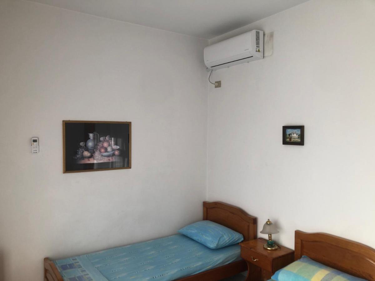 Villa Pepeto Durres Albania Bagian luar foto