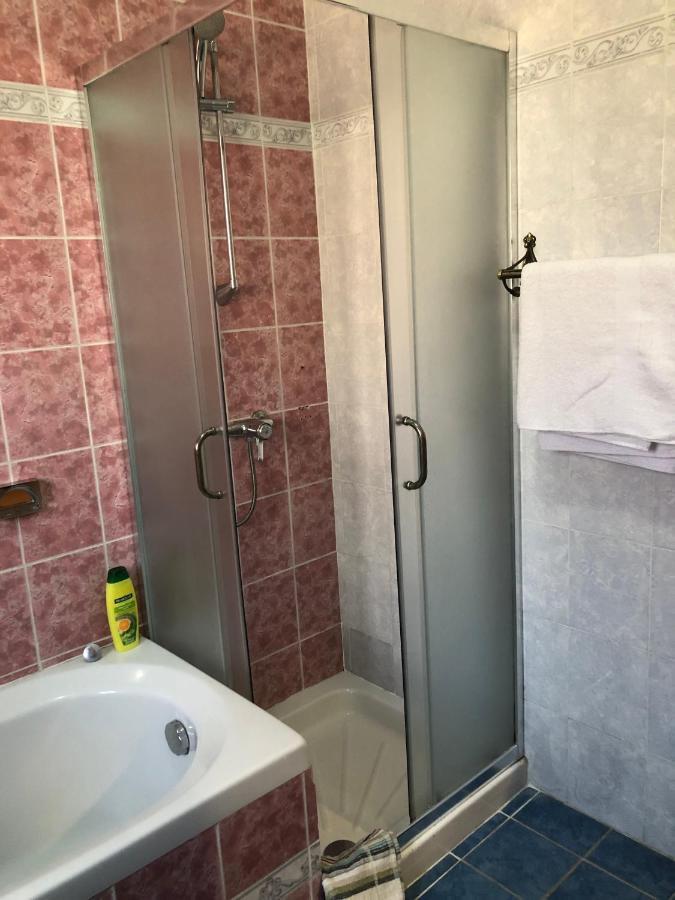 Villa Pepeto Durres Albania Bagian luar foto