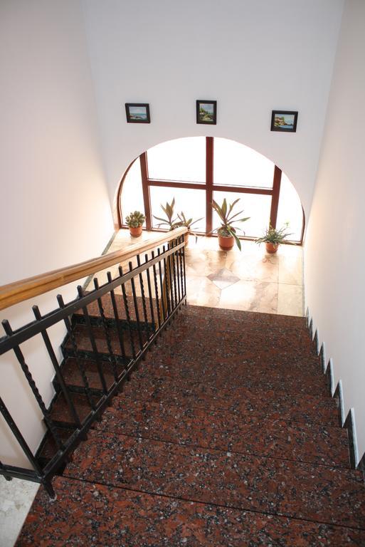 Villa Pepeto Durres Albania Bagian luar foto