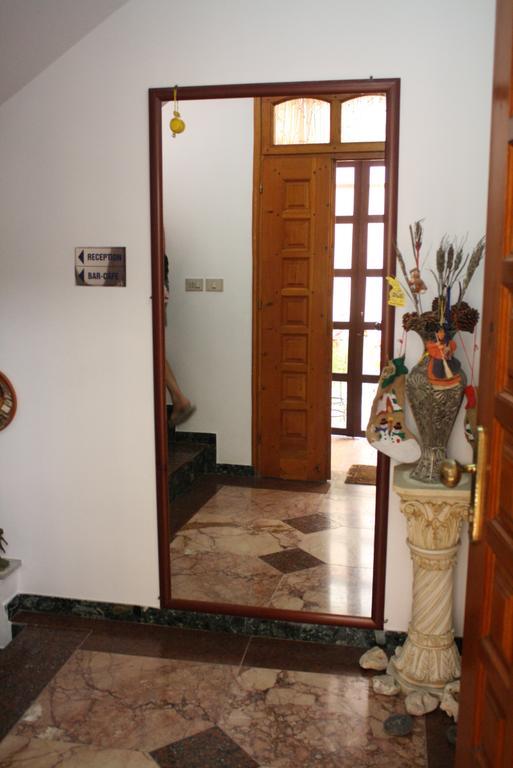 Villa Pepeto Durres Albania Bagian luar foto